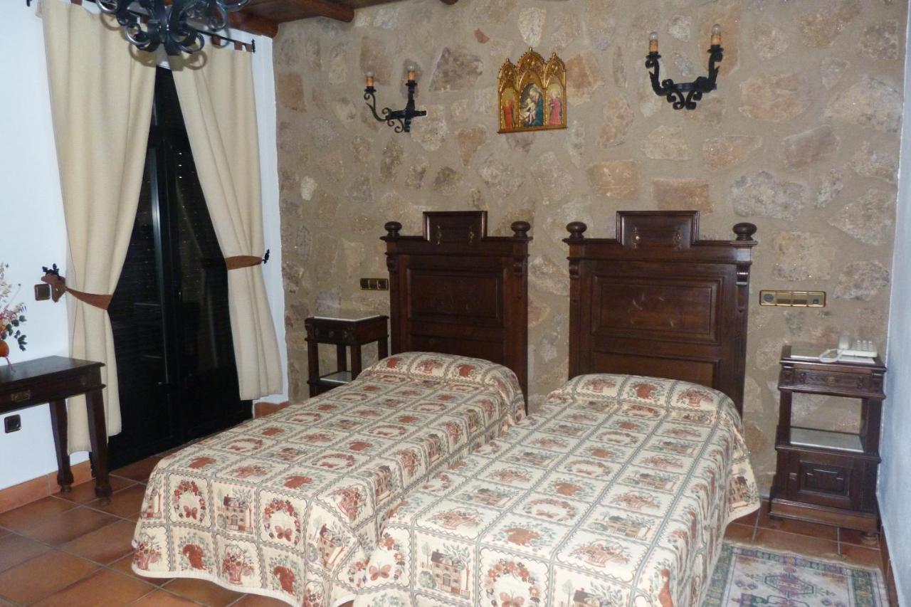 Hotel Rural El Convento Valencia de Alcántara Buitenkant foto